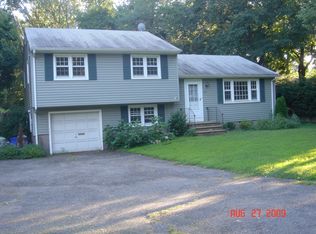 610 Hollywood Ave, Ho Ho Kus, NJ 07423