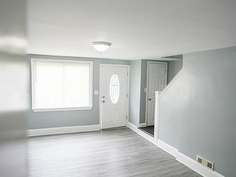 3249 Westmont Ave — Photo 6