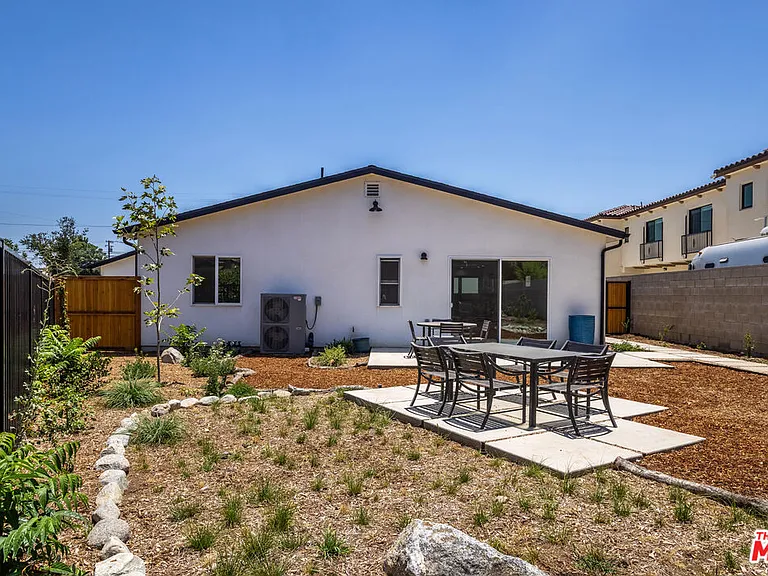 345 Genoa St #ADU — Photo 45