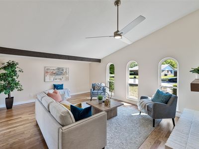 6327 N Jim Miller Rd, Dallas, TX, 75228