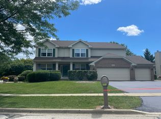 5667 Steeple Pointe Blvd, Gurnee, IL 60031