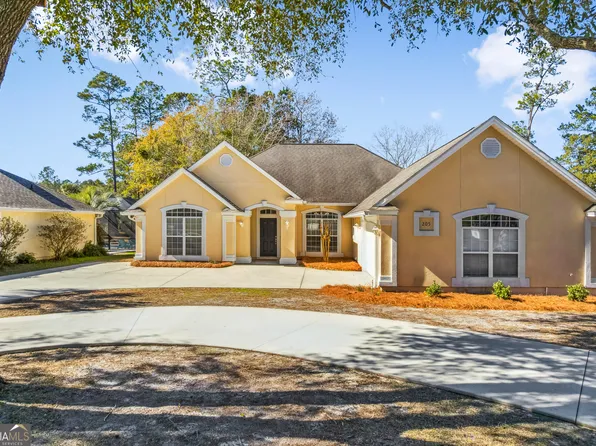 205 Monticello Dr, Kingsland, GA 31548