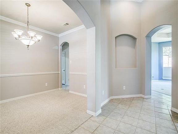 4th image of 3548 Silverwood Dr