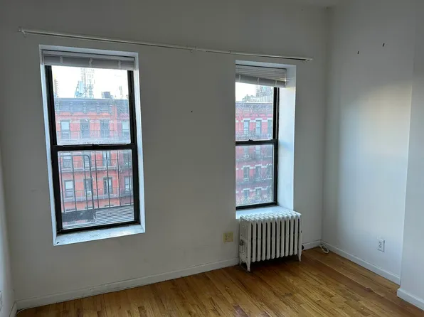 256 East 89th Street image 1 of 7