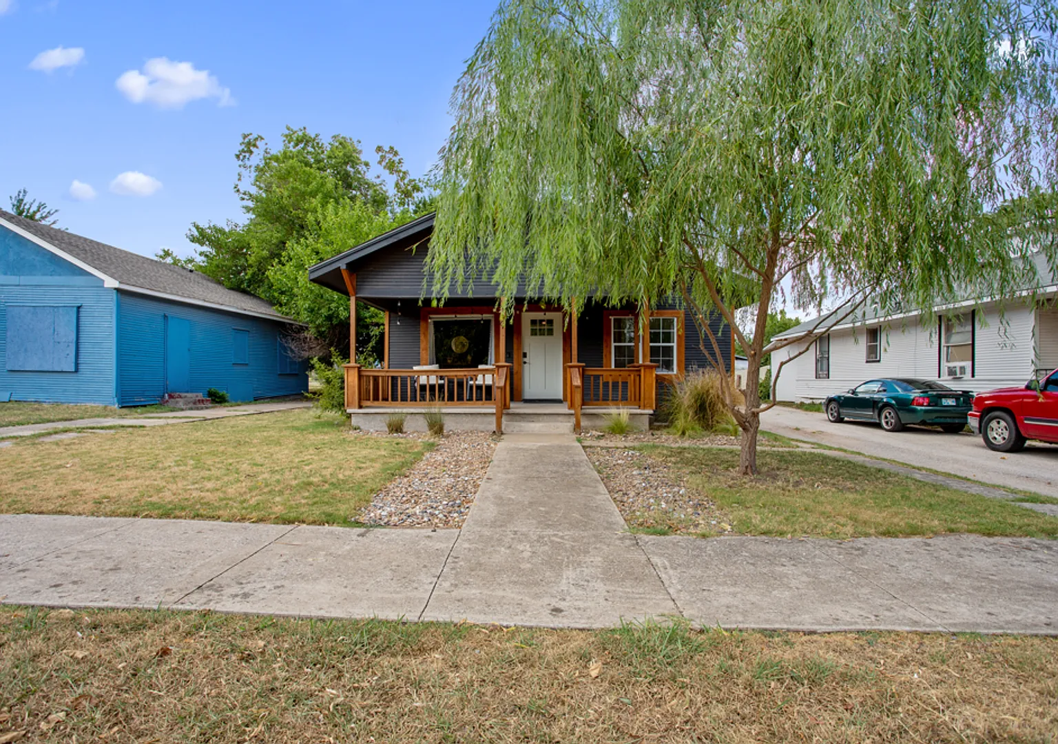 2139 NW 13th St — Photo 2