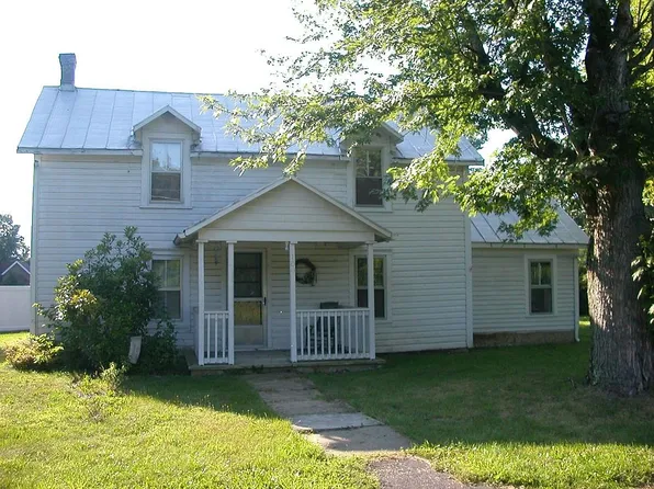 100 Berkeley Ave, Grottoes, VA 24441