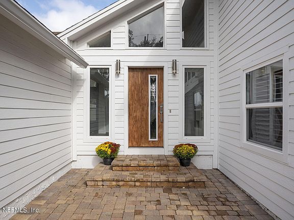 4th image of 3635 HOLLY GROVE Avenue