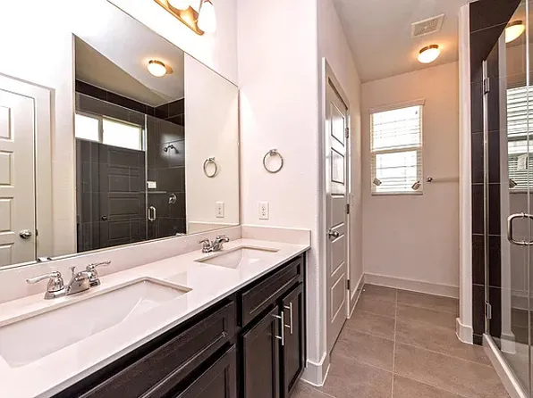 2211 Capulet St, Austin, TX 78741