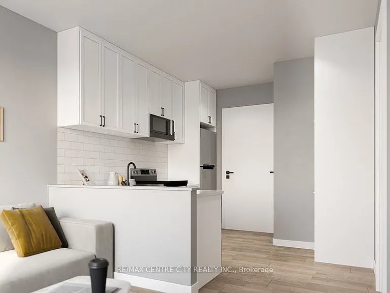 400 Scenic Dr N #12 — Photo 3