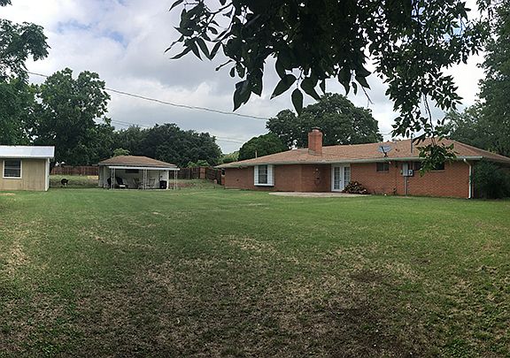 5th image of 3312 Lake Ann Ave