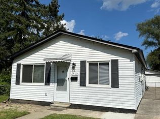 24924 Lauren Ave, Warren, MI 48089