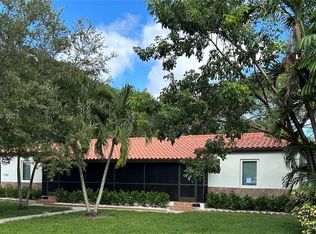 11201 NE 10th Ave, Biscayne Park, FL 33161