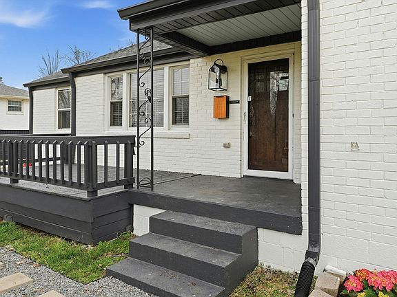 4th image of 42 Jones Cir