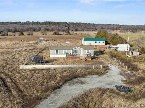 40180 E 1290th Rd, McCurtain, OK 74944