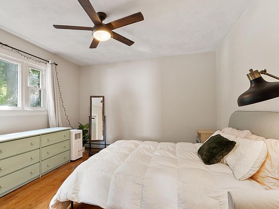 5th image of 8 Brightside Ave #1
