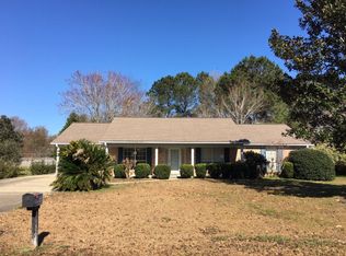 28 Magnolia Cir, Foley, AL 36535
