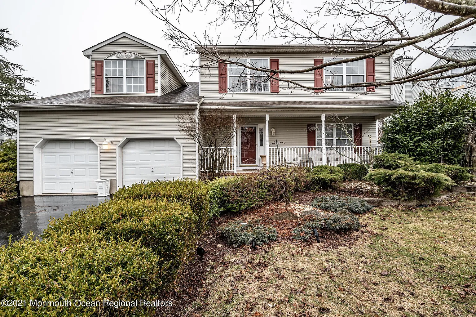 5 Clover Hill Dr photo 1