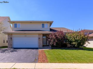 18000 Poplar Ln, Country Club Hills, IL