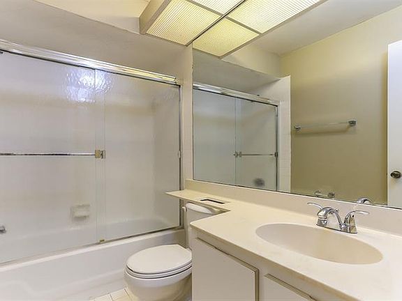 2nd image of 7055 Marlberry Ln
