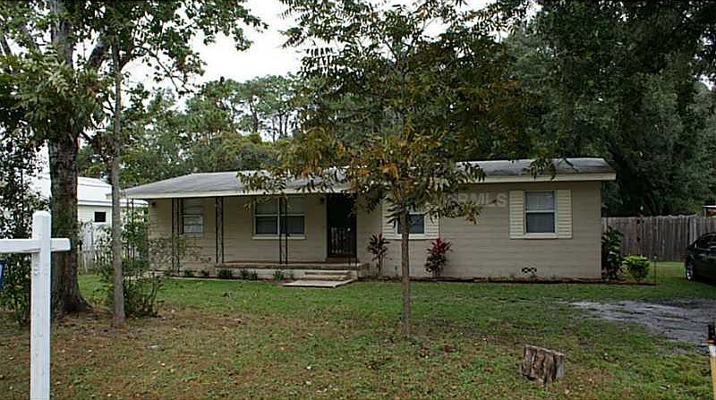 1st image of 2915 Villa Dr