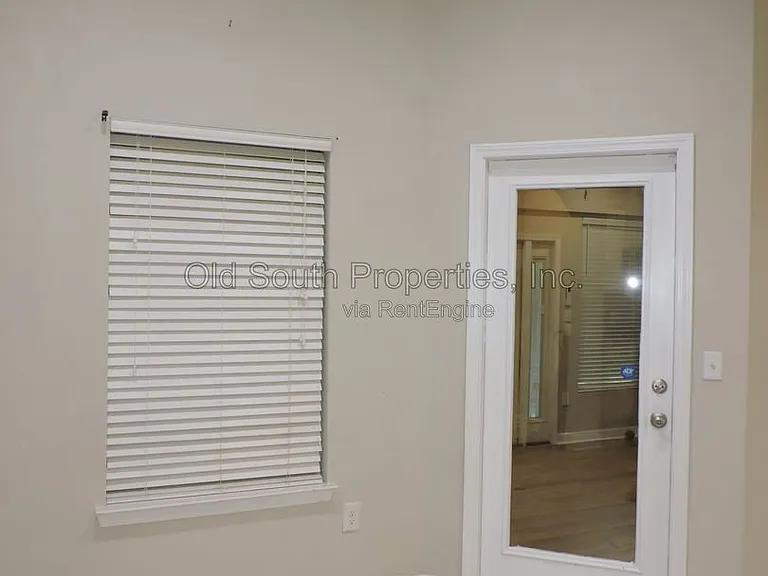 4221 Essex Terrace Cir — Photo 8