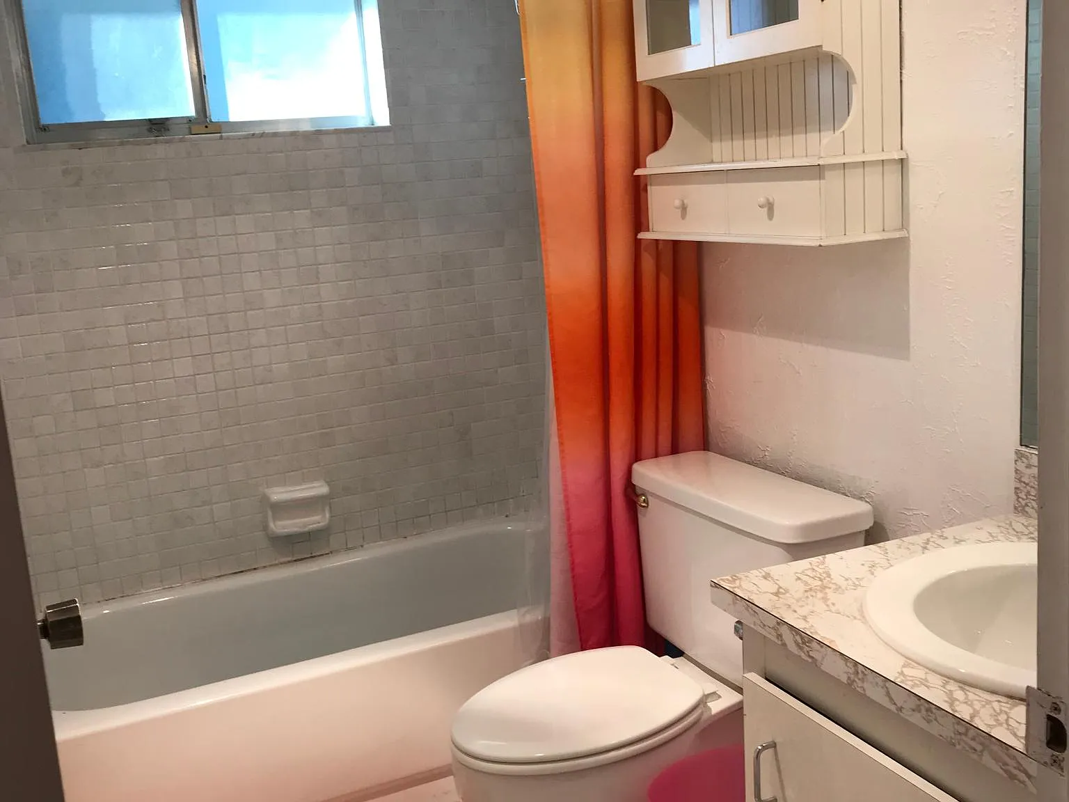 2405 N 37th Ave — Photo 3