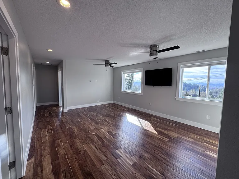 1505 NW 10th Ave — Photo 19