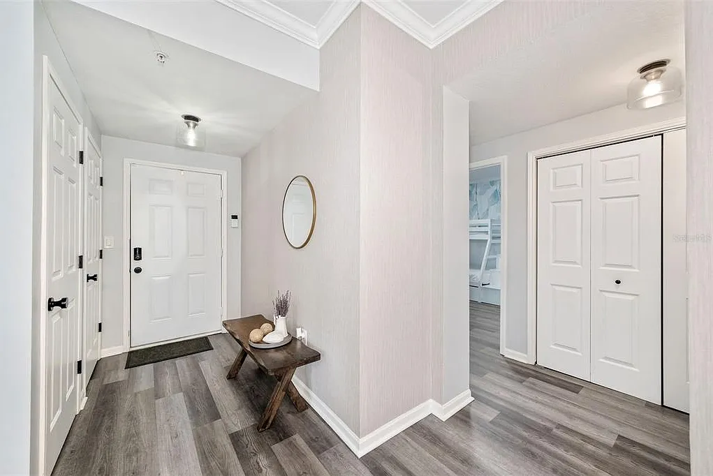 2 bed, 2.0 bath, 1234 sqft, $2,950 — Photo 3