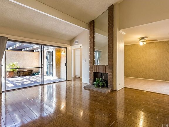 Large family room with Den just behind the firepla