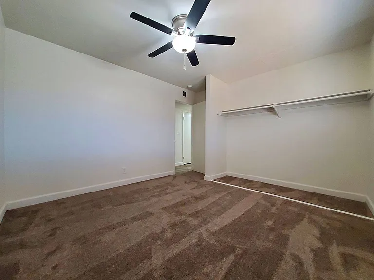 Parks Ave. Apartments — Photo 47