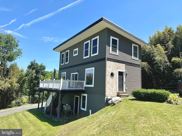 755 Kinderhook Rd, Columbia, PA 17512