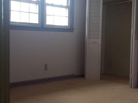 Master bedroom (2nd fl.)