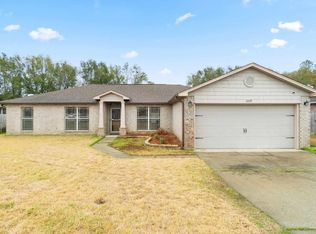 6009 Autumn Pines Cir, Pace, FL 32571