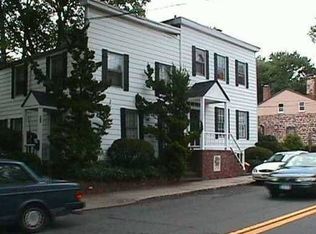 102 Main St, Tappan, NY 10983