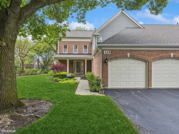 125 Yale Ct, Glenview, IL 60026