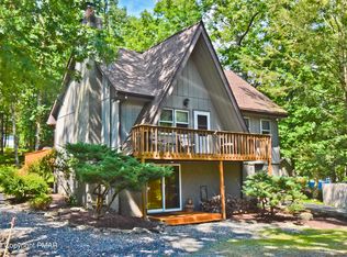 211 Bromley Rd, Henryville, PA 18332