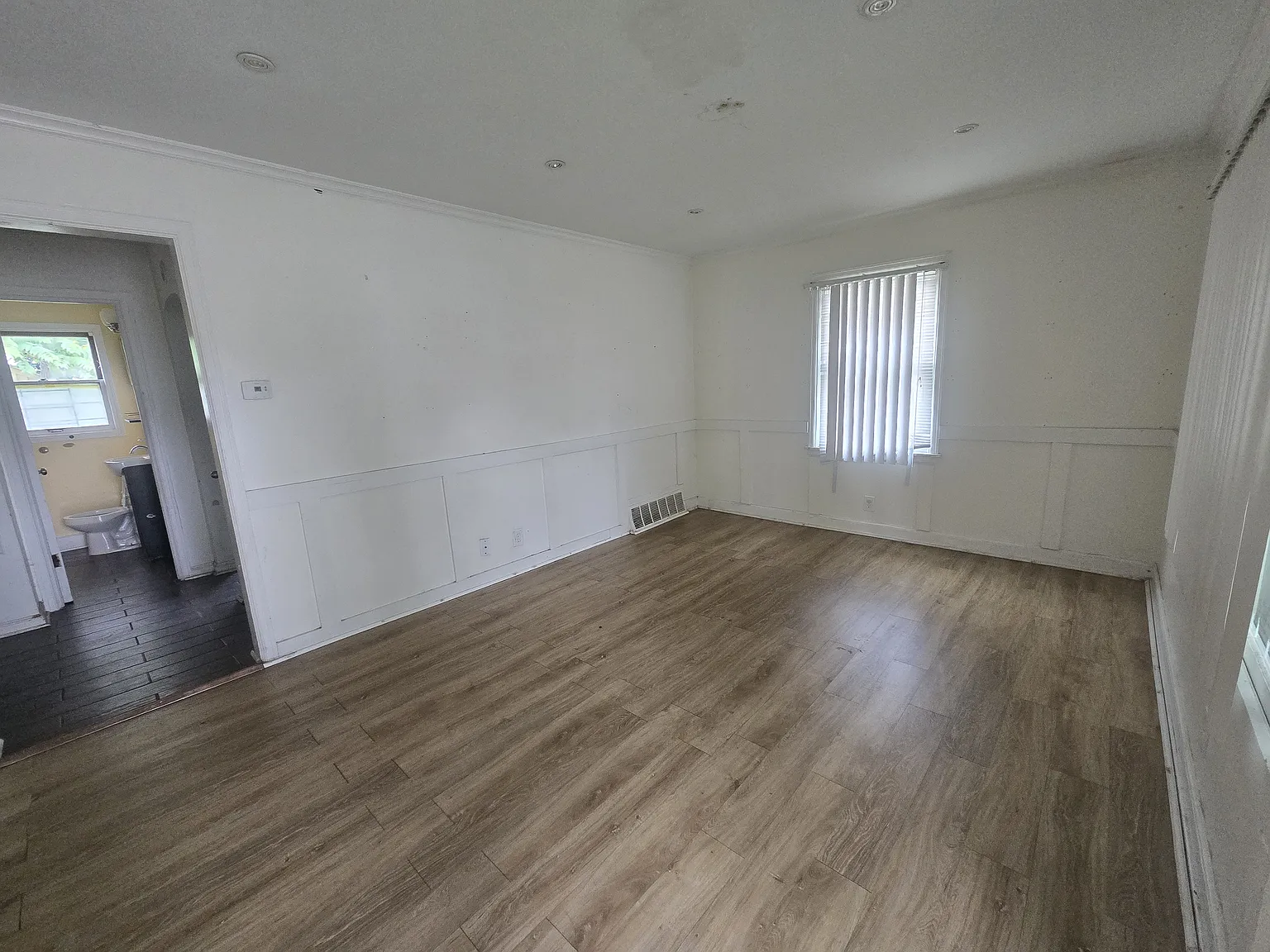 3 bed, 1156 sqft, $1,500 — Photo 2