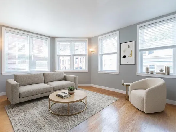 47 Harvard St APT A201, Boston, MA 02129