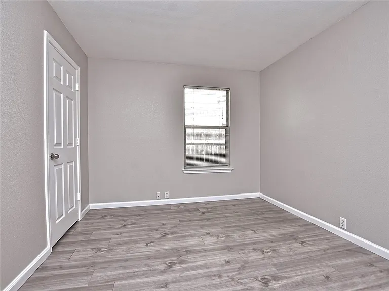 2300 Amy Lynn Ln — Photo 22