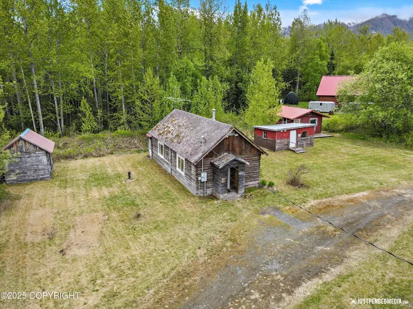26527 Eklutna Village Rd, Chugiak, AK 99567