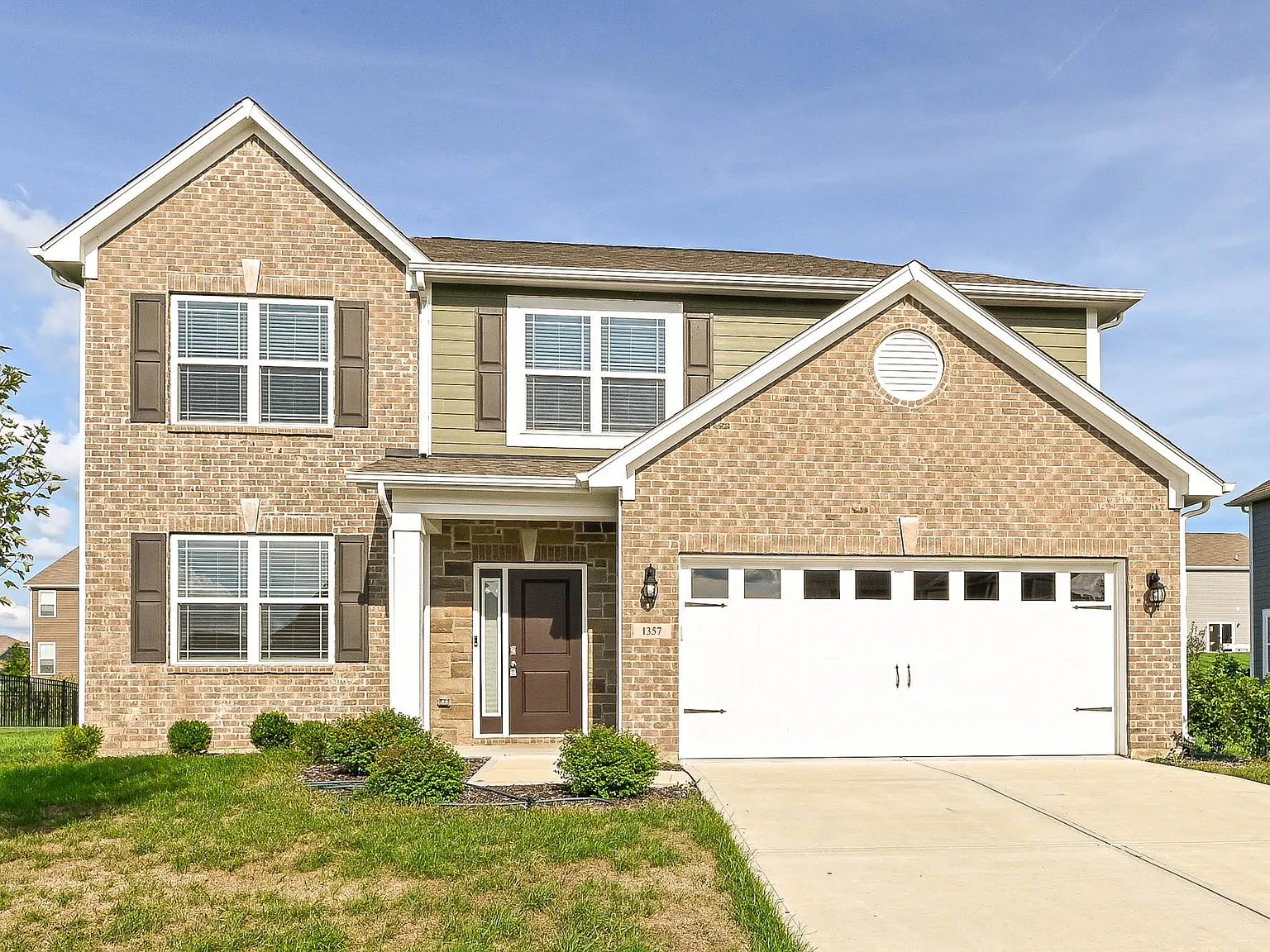 4 bed, 2.5 bath, 2263 sqft, $2,695 — Photo 1