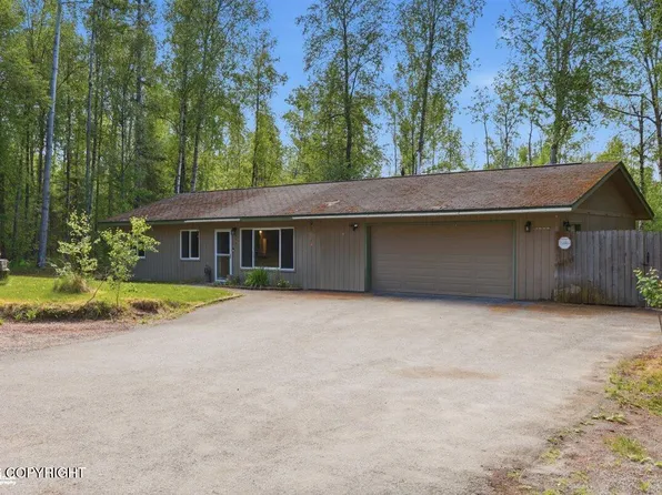 4898 W Fairview Loop, Wasilla, AK 99654