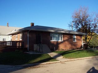 201 Davis St, Joliet, IL 60436