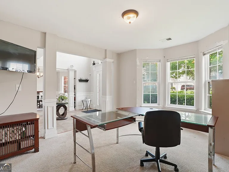 3951 Oak Field Dr — Photo 8
