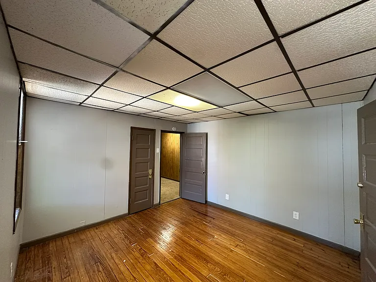 3201-3209 Arsenal St #3205 — Photo 9
