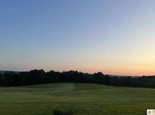 13AC Temple Hill Rd, Summer Shade, KY 42166