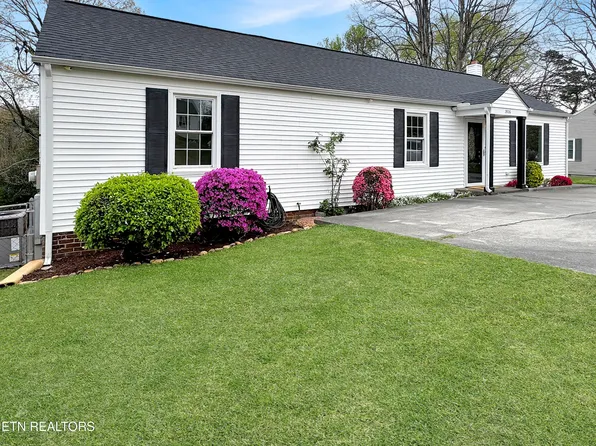 3526 Fountain Park Blvd, Knoxville, TN 37914