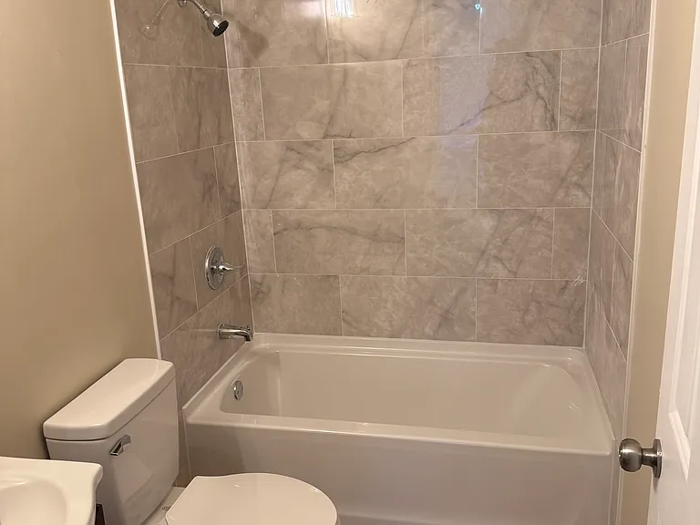 3208 Green Meadow Way — Photo 7
