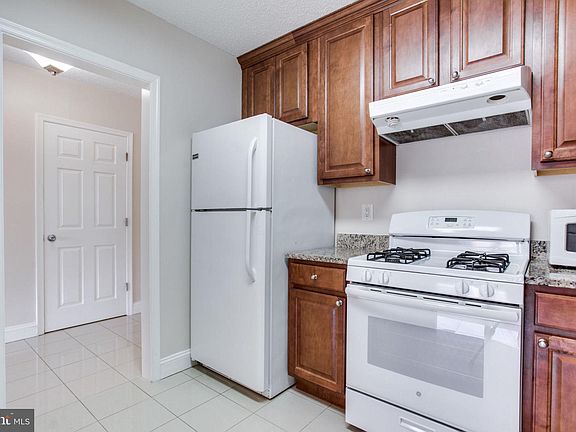 5th image of 3705 S George Mason Dr APT 2118S