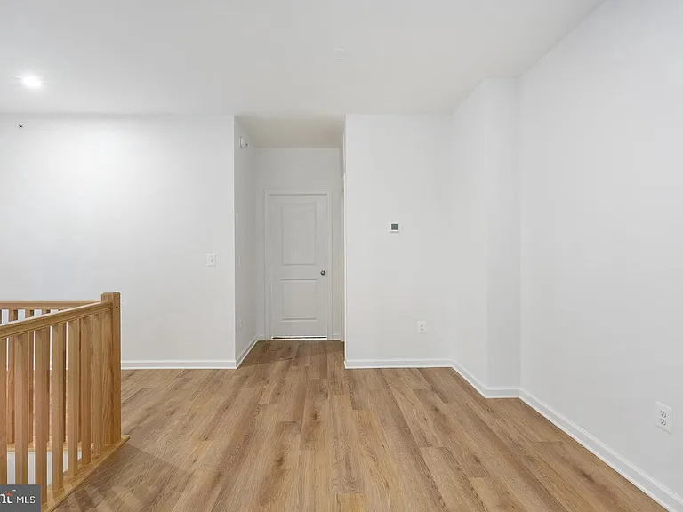 2546 Neabsco Common Pl — Photo 11